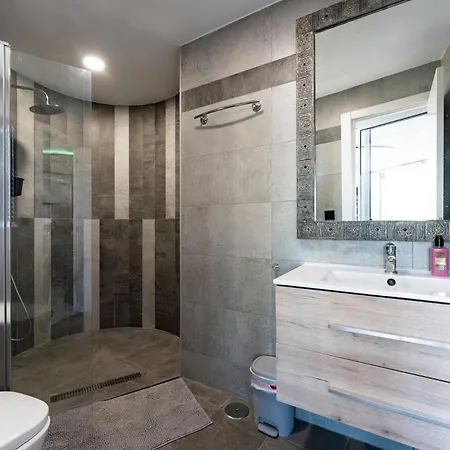 Apartamento Ct 352 - Faro's Towers 1 - Walking Distance To Everything *