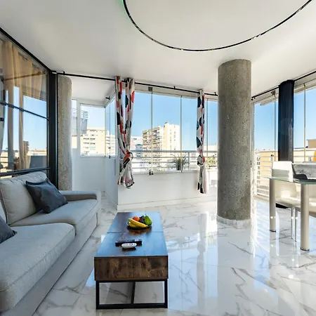 Ct 352 - Faro's Towers 1 - Walking Distance To Everything *