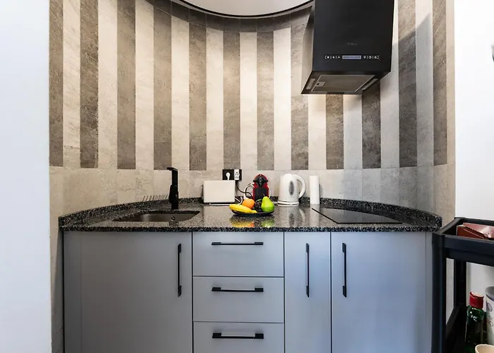 Ct 352 - Faro's Towers 1 - Walking Distance To Everything דירה *