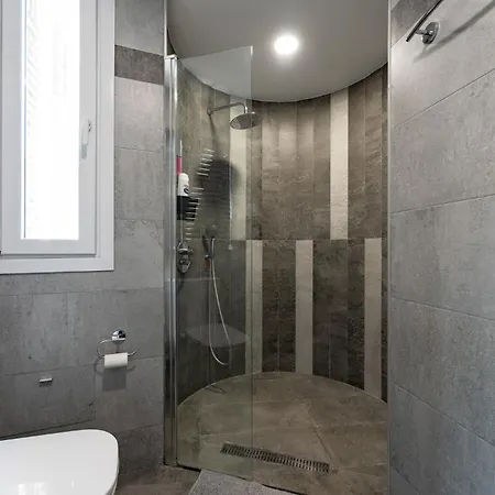 Ct 352 - Faro's Towers 1 - Walking Distance To Everything Torremolinos